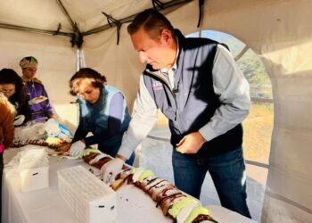 Festejo del Día de Reyes con el Diputado Olson reúne a 1700 vecinos