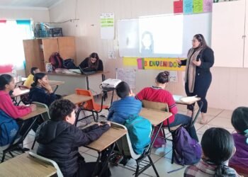 Imparte SEECH formación contra la violencia a estudiantes y docentes de Educación Básica