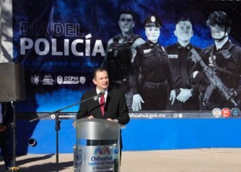 Con mañanitas y desayuno, celebran a policías municipales en su día