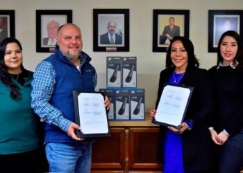 Firma UPNECH convenio con Radio Universidad para transmisión del programa “Educar para Transformar”