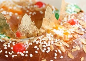 Qué es lo verde de la Rosca y por qué los pasteleros insisten en la fruta escarchada