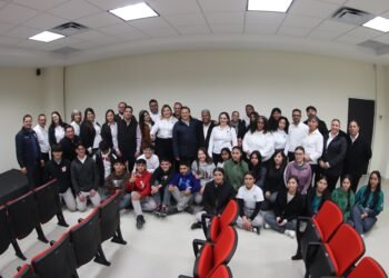 Inauguran nuevas salas de robótica e innovación  en el Cobach plantel 22 Ojinaga