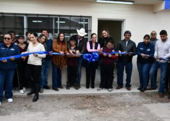 Inaugura SEyD tres aulas nuevas en Telesecundaria de Galeana