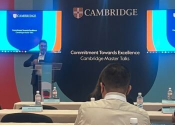 Participa UT Parral en clase magistral de la  Universidad de Cambridge en el estado de Morelos