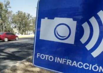 Deben de colocar agentes viales, y no regresen foto multas: Ciudadanos