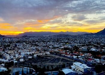 Emite CEPC alerta preventiva por fuertes vientos y probabilidad de tolvaneras en próximas horas