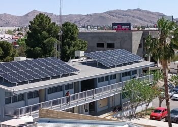 Impulsa UPNECH la sustentabilidad con instalación de  paneles solares en sus unidades académicas