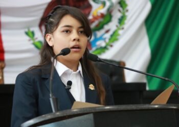 Pide niña diputada a Gobierno mayor presupuesto para Ciudad Juárez