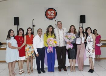 Celebra la Sección 42 del Sindicato de Trabajadores de la Educación el Día de la Educadora