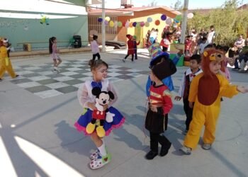 Promueven habilidades motrices de alumnos con  proyecto de circo en preescolares de Juárez