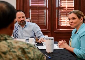 Coordinan estrategias y operativos en mesa de seguridad previo a la jornada electoral