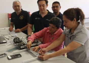 Realizan jornada de actualización docente en la Universidad Tecnológica de Parral