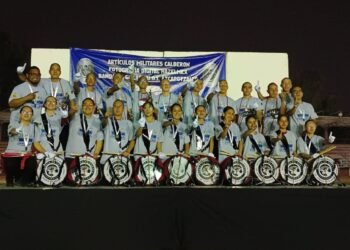 Gana Secundaria Estatal 8360 de Ciudad Juárez Concurso Nacional de Banda de Guerra