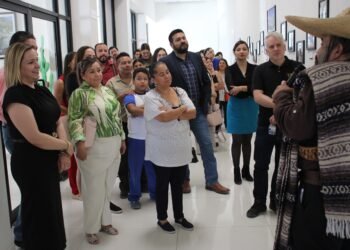 Presentan docentes de Ciudad Juárez la exposición fotográfica “Raíces”