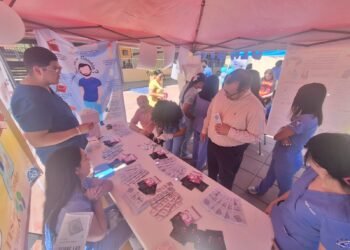 Organiza Facultad de Odontología su 1.er. Feria de la Salud