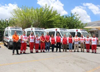 Entrega delegación estatal de Cruz Roja 4 ambulancias de avanzada para Juárez, Delicias y Cuauhtémoc
