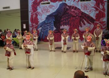 Presentan alumnos de Preescolar y Primaria de Juárez muestra artística