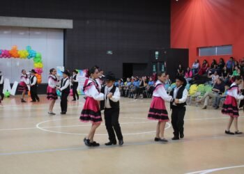Presentan Primarias Estatales de Ciudad Juárez festival artístico por cierre de ciclo escolar