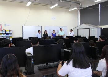 Amplía UT Paso del Norte equipamiento de su Laboratorio de Logística