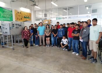 Adquiere UT Paso del Norte equipos de programación PLC en beneficio de alumnos