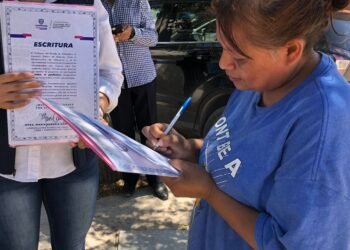 Amplía Gobierno del Estado programa para escriturar viviendas a bajo costo