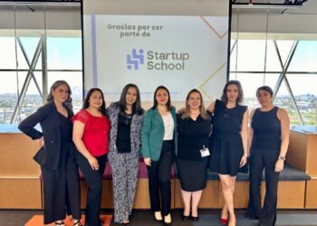 Reciben docentes de la UTCH capacitación en Análisis de Datos, impartido por Startup School