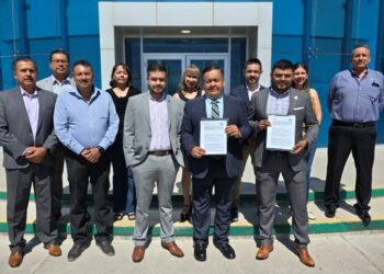 Firman UTCJ y empresa NETSMX convenio  de colaboración en áreas tecnológicas