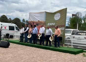 Celebra Asociación Ganadera de Guachochi aniversario 30, encabezan autoridades evento