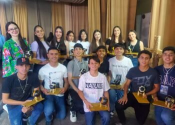 Realizan en Creel las XXVI convivencias académicas, culturales y cívicas de preparatorias
