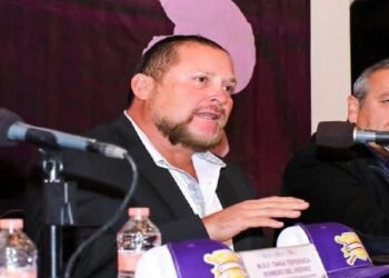 Renunció director de la Universidad del Béisbol de Chihuahua Karim García y su equipo