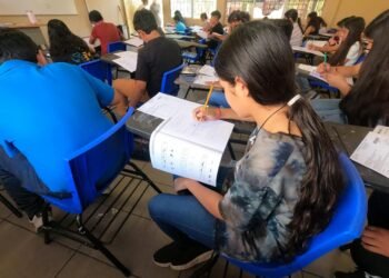 Aplican evaluación diagnóstica a estudiantes  de nuevo ingreso a Secundaria