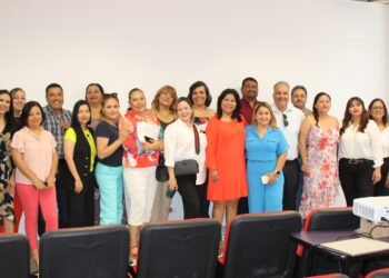 Oficializan zonas escolares de Ciudad Juárez fin del ciclo escolar con rendición de cuentas