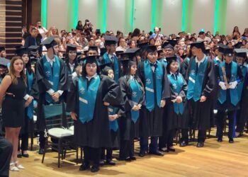 Culminan sus estudios 486 jóvenes Técnicos Bachiller de Conalep Juárez III