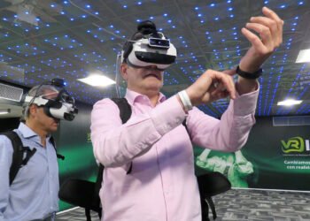 Abrirá UPCH laboratorio de inteligencia artificial,   manejo de drones y realidad aumentada