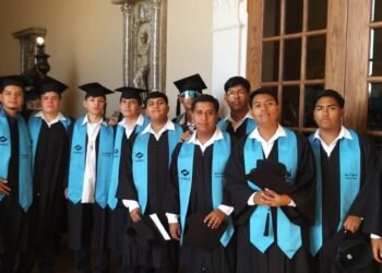 Concluyen 391 jóvenes su formación técnica en el Conalep Juárez II