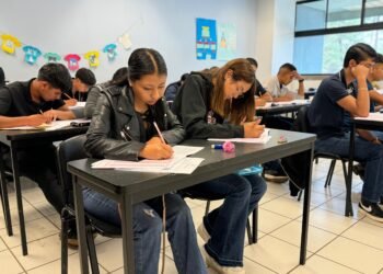 Aplica UT de la Tarahumara examen diagnóstico a aspirantes de diferentes programas educativos