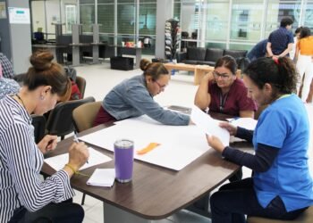 Imparten capacitación sobre ética profesional a personal de la UT Paso del Norte