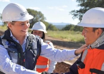 Invierte gobierno estatal 373 millones en reconstrucción de carretera La Quemada-Lázaro Cárdenas