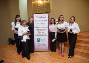 Participan docentes en cuarto foro regional de reconocimiento a la práctica educativa en Nuevo León