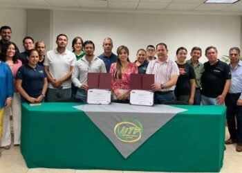 Acredita UT Parral el 100% de carreras de TSU  y 80% de Licenciaturas e Ingenierías