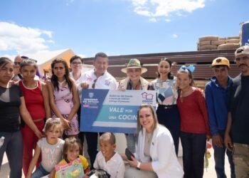 Beneficia Coesvi a 35 familias en Janos con Apoyos Sociales en vivienda