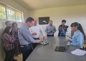 Inauguraron laboratorio de ciencia en secundaria técnica 59 de Guachochi