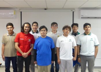 Destacan estudiantes del CONALEP en fase estatal de Olimpiada Mexicana de Informática 2024