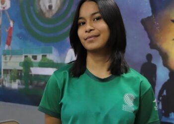 Sobresale estudiante del COBACH en “Teatro hecho  por adolescentes 2024”