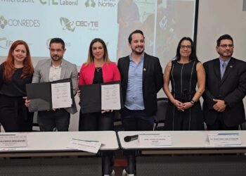 Certificarán a 60 estudiantes del CECyTECH como técnicos  en soldadura de componentes electrónicos
