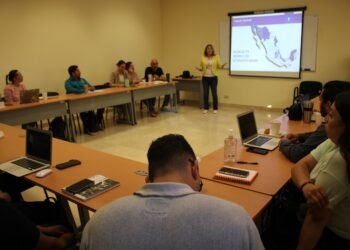 Capacitan a 65 docentes de Secundaria de Juárez  en el uso de herramientas digitales