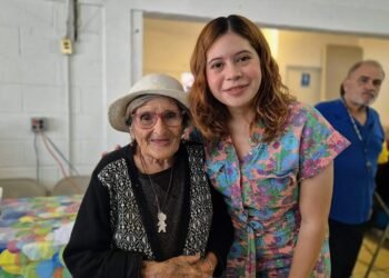 Imparte diputada Jael Argüelles plática sobre depresión con adultos mayores