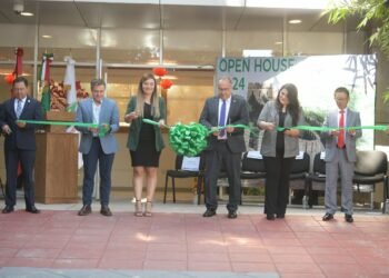 Inaugura el Open House del Instituto Confucio de la UACH