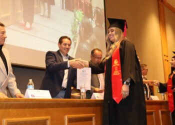 Trabaja Gobierno del Estado en la generación de mejores condiciones para egresados de licenciaturas