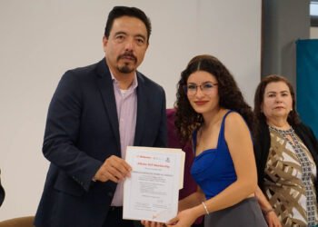 Profesionalizan a 20 estudiantes de la UT Paso del Norte en Transformación Digital Global